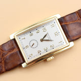 Patek Philippe - Pre-owned Yellow Gold Gondolo Silver Dial 5009J