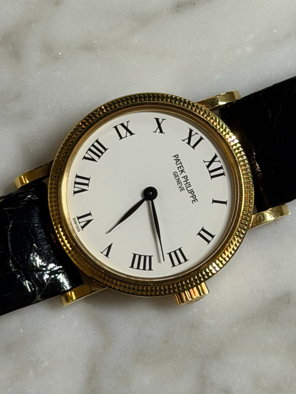 Patek Philippe - Pre-owned Yellow Gold Calatrava 25mm White Dial 4809J