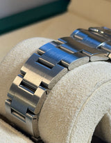 Rolex - Pre-owned Explorer II 42mm Black Dial 226570