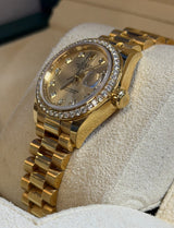 Rolex - Pre-owned Yellow Gold Lady-Datejust 28mm Champagne Diamond Dial Diamond Bezel Presidential Bracelet 279138RBR