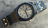 Audemars Piguet - Pre-owned Royal Oak Selfwinding Silver Dial 15400ST