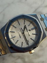 Audemars Piguet - Pre-owned Royal Oak Selfwinding Silver Dial 15400ST