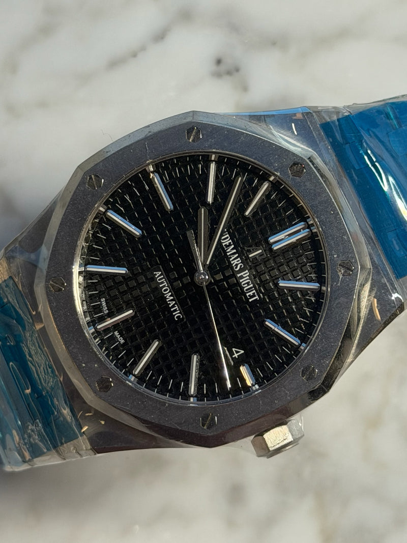 Audemars Piguet - Unworn Royal Oak Selfwinding Black Dial 15400ST