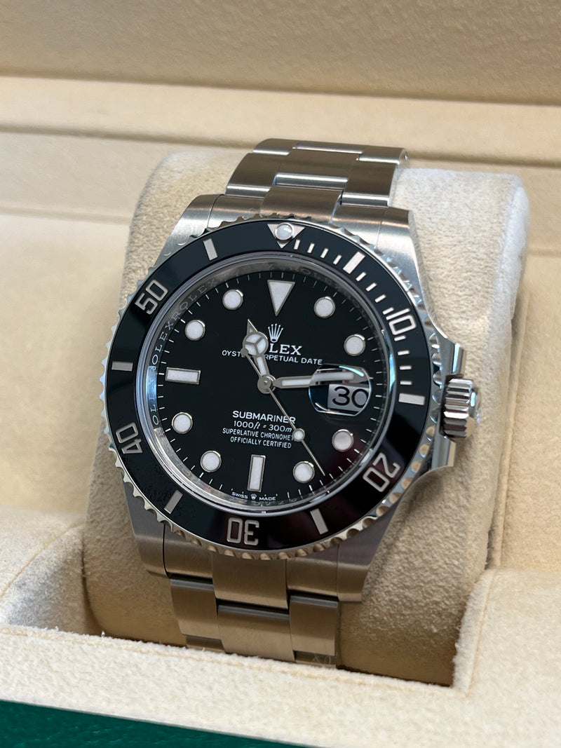 Rolex - Pre-owned Submariner Date 126610LN