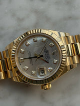 Rolex - Pre-owned Yellow Gold Lady-Datejust 28mm Mother of Pearl Diamond Dial 279178