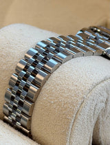 Rolex - Unworn Stainless Steel Lady-Datejust 28mm Silver Index Dial Jubilee Bracelet 279174