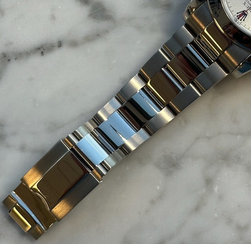 Rolex - Pre-owned White Gold Daytona Silver Racing Dial 116509