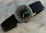 Patek Philippe - Pre-owned Aquanaut 30mm Black Dial 4960A