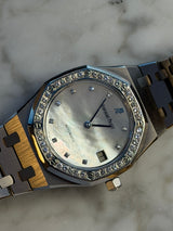 Audemars Piguet - Pre-owned White Gold Royal Oak Mother of Pearl Dial Diamond Bezel 14813BC