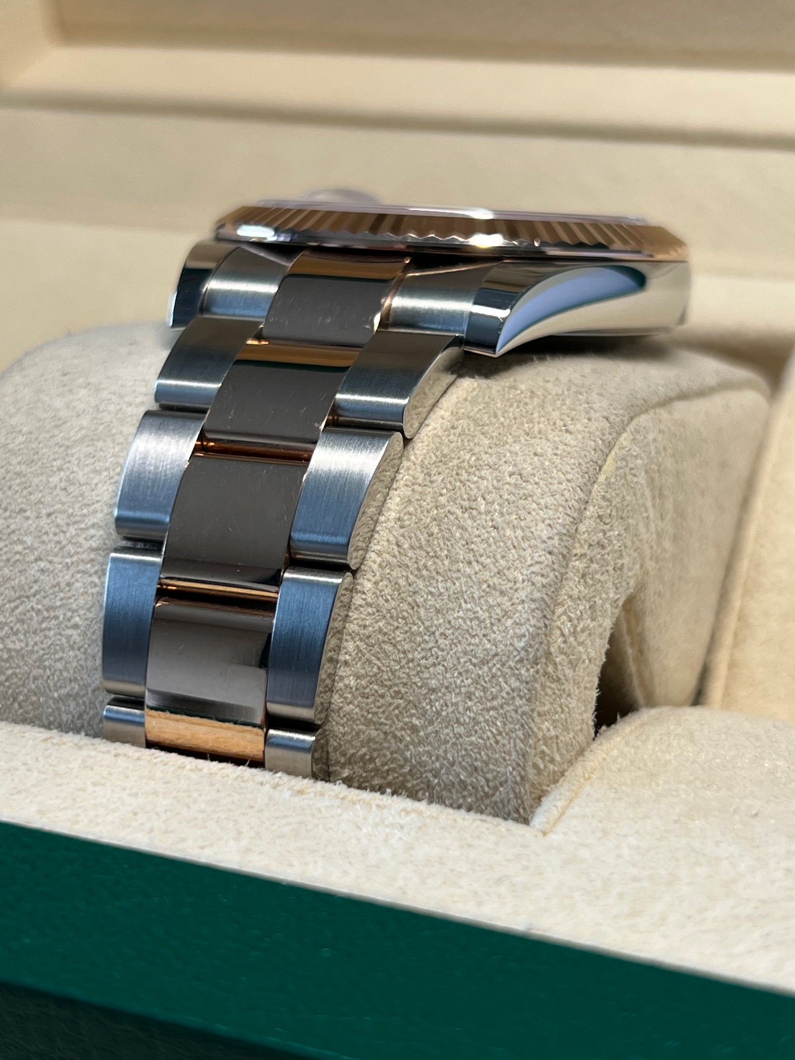 Rolex - Pre-owned Two Tone Rose Gold Datejust 41 Sundust Diamond