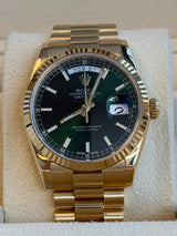 Rolex - Pre-owned Yellow Gold Day-Date 36 HEBREW Day Wheel Green Dial 118238