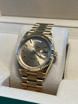 Rolex - Pre-owned Yellow Gold Day-Date Presidential Champagne Dial 128238
