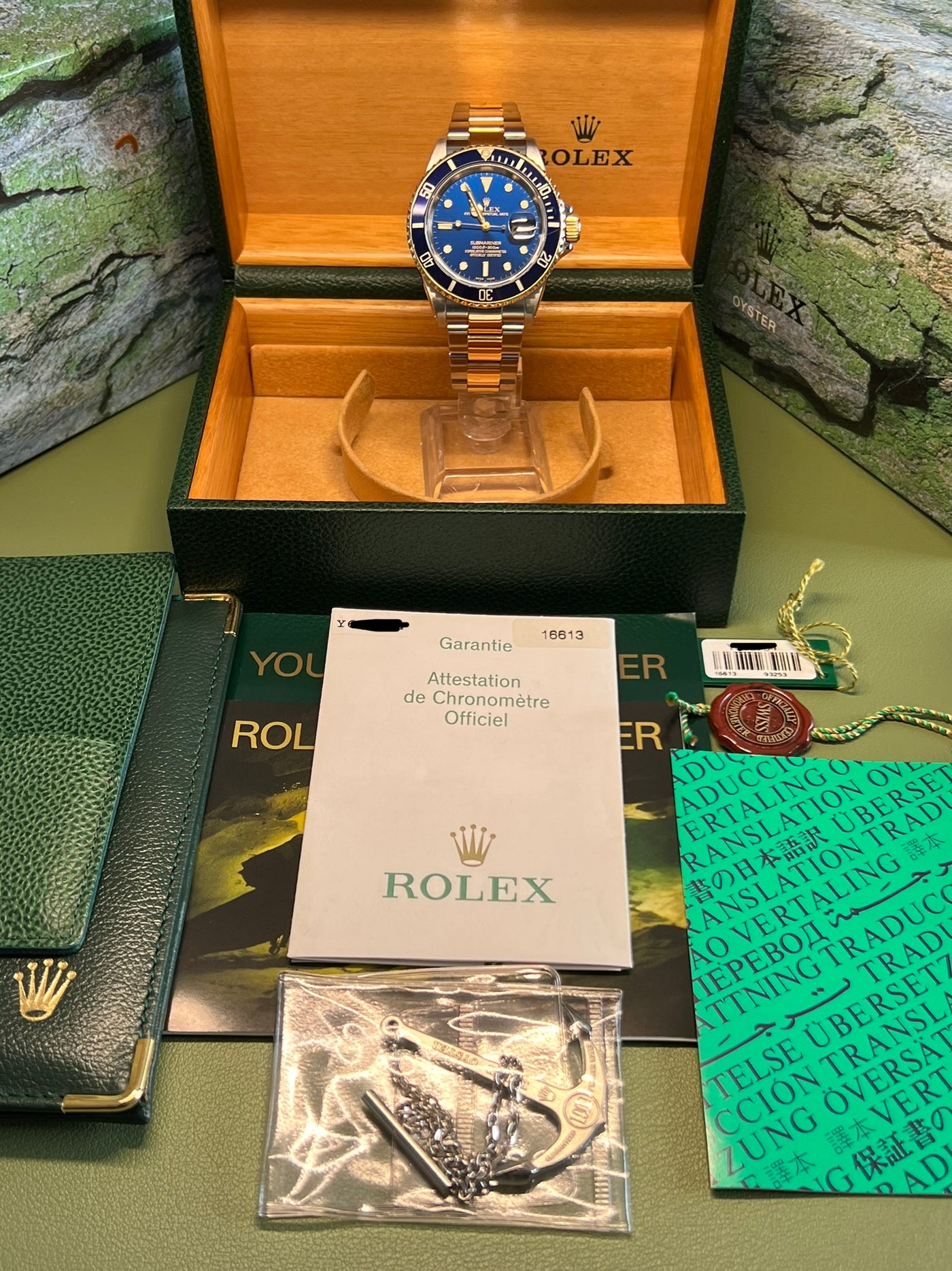 Rolex Pre-owned Two Tone Yellow Gold Submariner Bluesy 16613