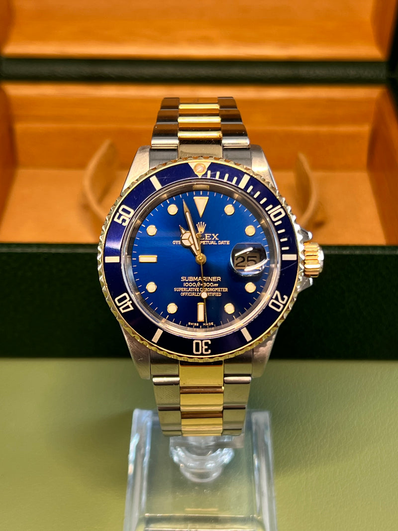 Rolex - Pre-owned Two Tone Yellow Gold Submariner Bluesy 16613