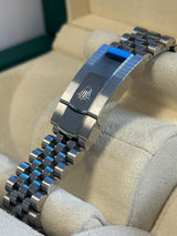 Rolex - Pre-owned Datejust 41 Blue Roman Dial Jubilee Bracelet 126300