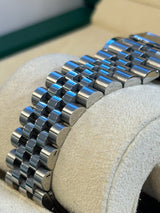 Rolex - Pre-owned Datejust 41 Blue Roman Dial Jubilee Bracelet 126300