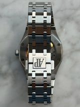 Audemars Piguet - Pre-owned Royal Oak White Dial 77350ST