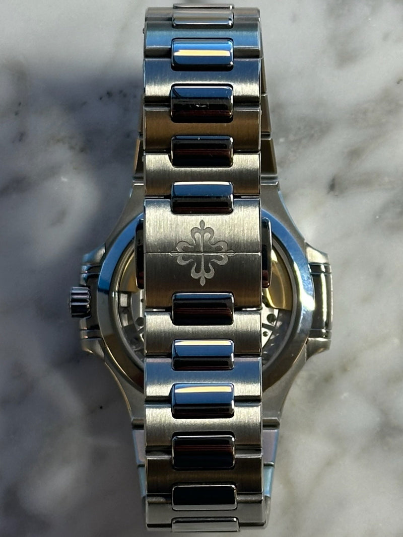 Patek Philippe - Pre-owned Nautilus Blue Dial Diamond Bezel 7118/1200A