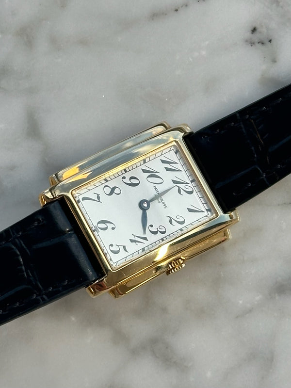 Patek Philippe - Pre-owned Yellow Gold Gondolo White Dial 4824J