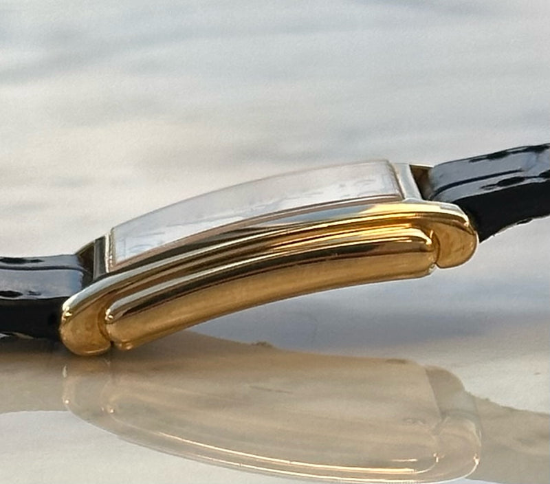 Patek Philippe - Pre-owned Yellow Gold Gondolo White Dial 4824J