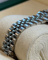 Rolex - Pre-owned Stainless Steel Lady-Datejust 28mm Rhodium Diamond Dial Diamond Bezel Jubilee Bracelet 279384RBR