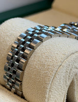 Rolex - Pre-owned Stainless Steel Lady-Datejust 28mm Rhodium Diamond Dial Diamond Bezel Jubilee Bracelet 279384RBR