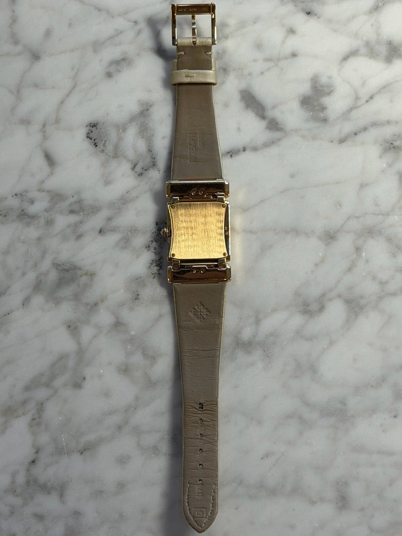 Patek Philippe - Pre-owned Twenty-4 Medium White Dial  Diamond Bezel 4920R