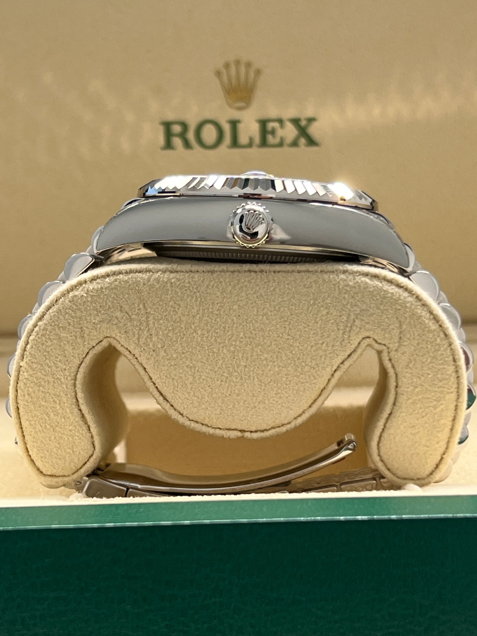 ROLEX ストール　ノベルティ Rolex - FULL STICKERS Unworn Sky-Dweller Jubilee Green Dial 336934