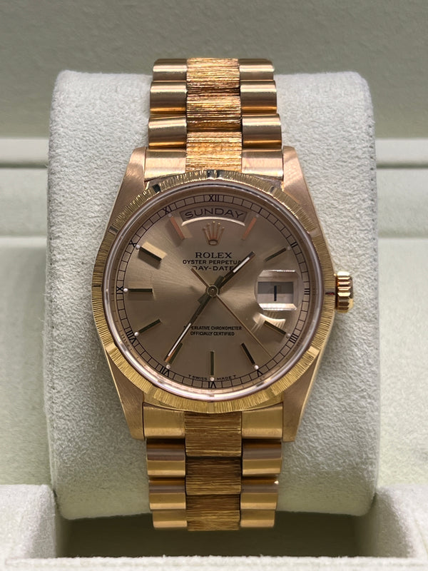 Rolex - Pre-owned Yellow Gold Day-Date Double Quick Set 36mm Champagne Dial 18248 Bark