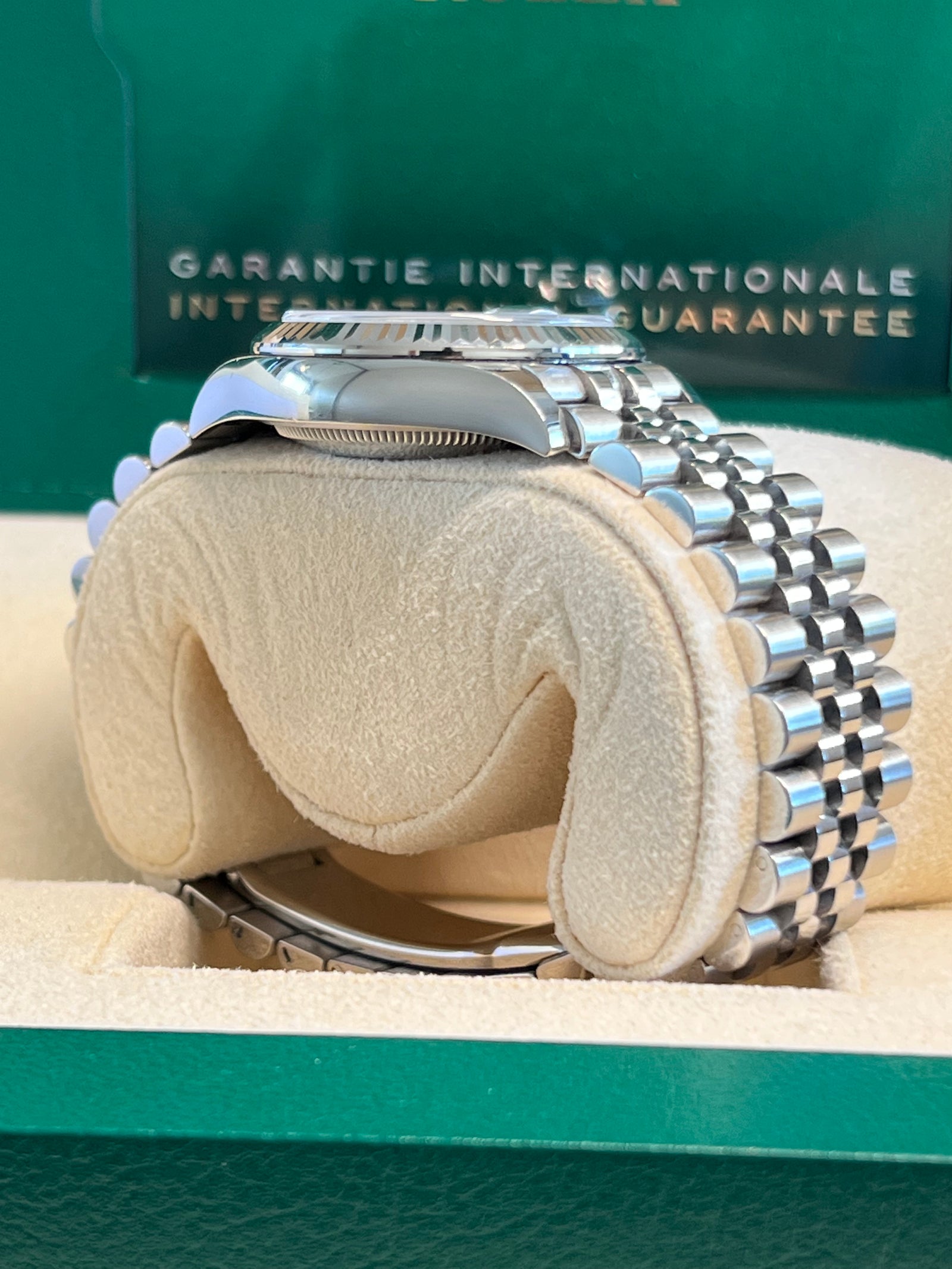 Rolex Pre-owned Datejust 31mm Green Index Dial Jubilee Bracelet