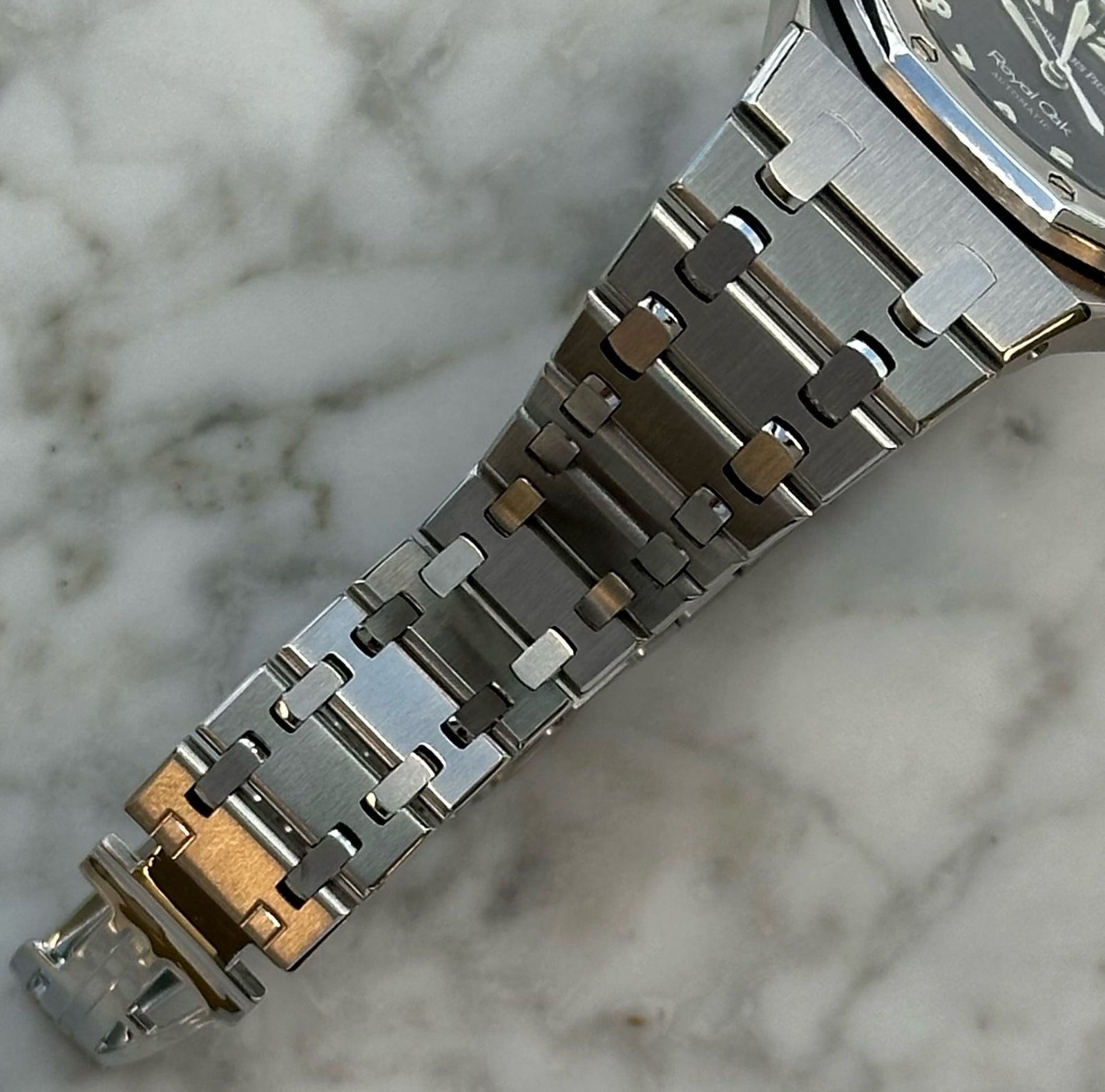 AUDEMARS PIGUET ノベルティ ストール 【公式通販】