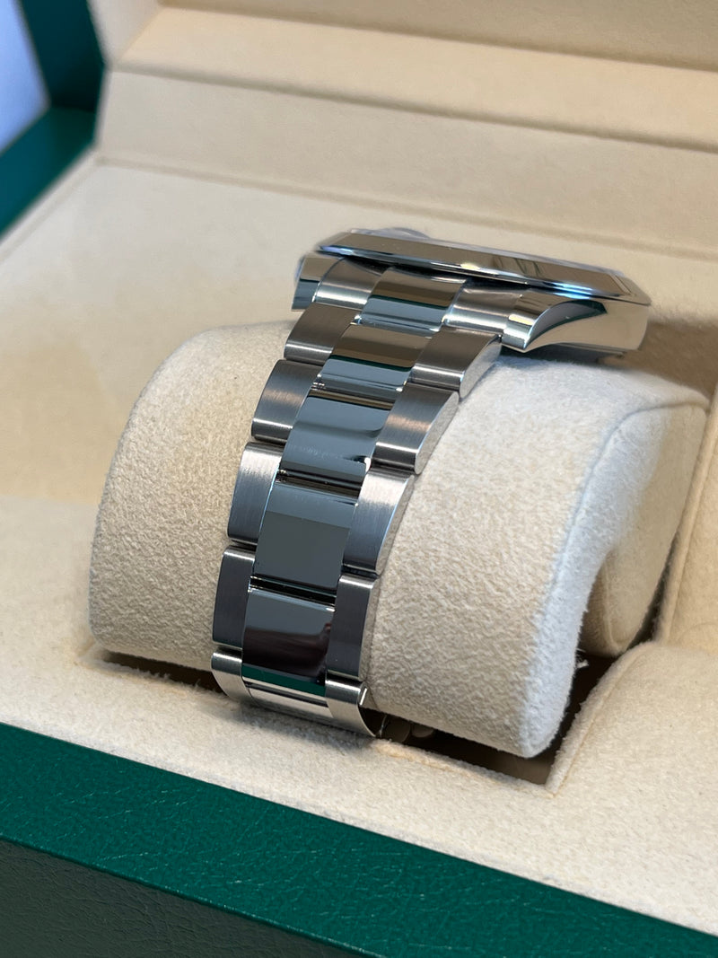 Rolex - Unworn Datejust 41mm Green Dial Oyster Bracelet 126300