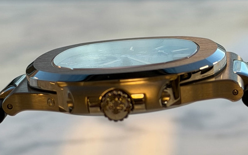 Patek Philippe - Pre-owned White Gold Nautilus Grey Dial 5712G