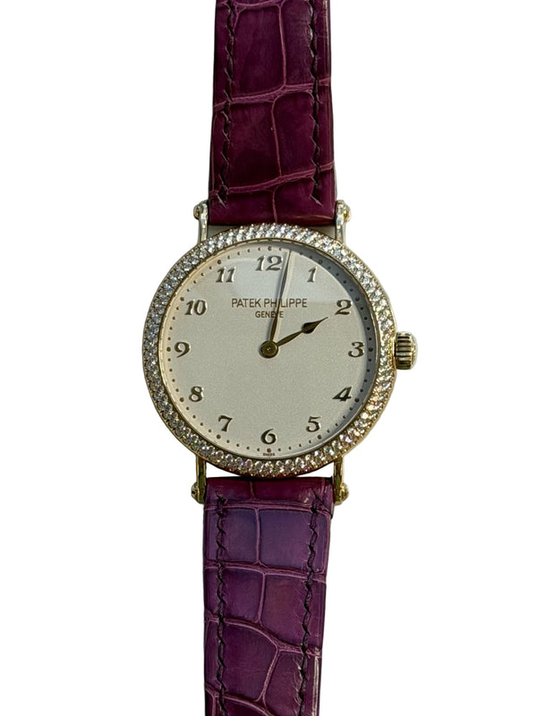 Patek Philippe - Pre-owned Rose Gold Calatrava White Dial Diamond Bezel 7200/200R-001