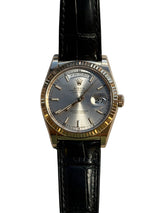 Rolex - Pre-owned Rose Gold Day-Date 36 Silver Dial Leather Strap 118135