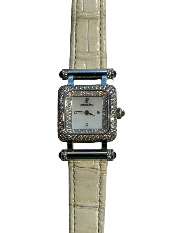 Audemars Piguet - Pre-owned White Gold Deva Mother of Pearl (MOP) Dial Diamond Bezel 67421BC