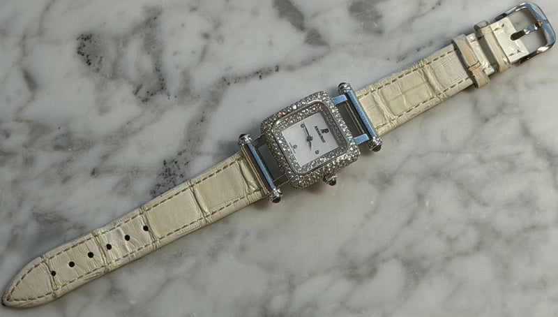 Audemars Piguet - Pre-owned White Gold Deva Mother of Pearl (MOP) Dial Diamond Bezel 67421BC