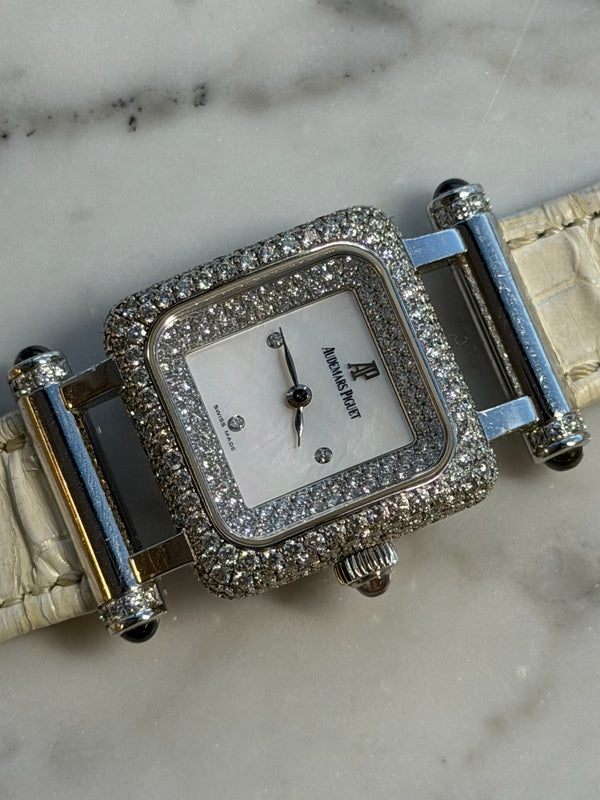 Audemars Piguet - Pre-owned White Gold Deva Mother of Pearl (MOP) Dial Diamond Bezel 67421BC