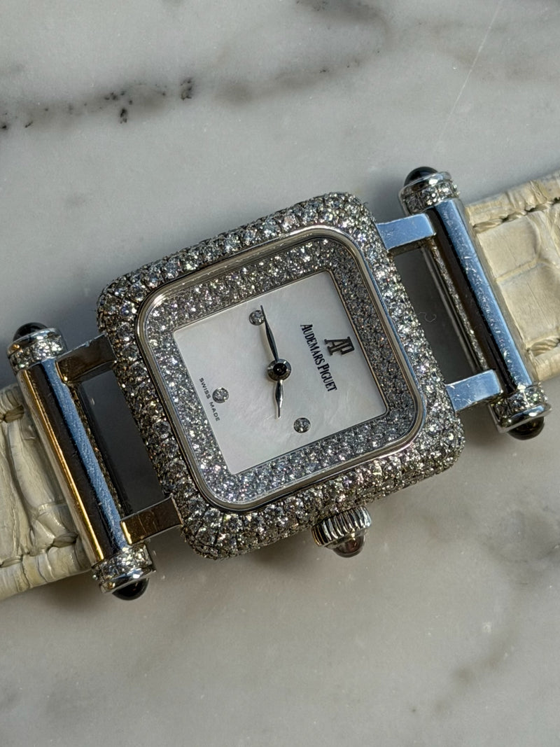 Audemars Piguet - Pre-owned White Gold Deva Mother of Pearl (MOP) Dial Diamond Bezel 67421BC