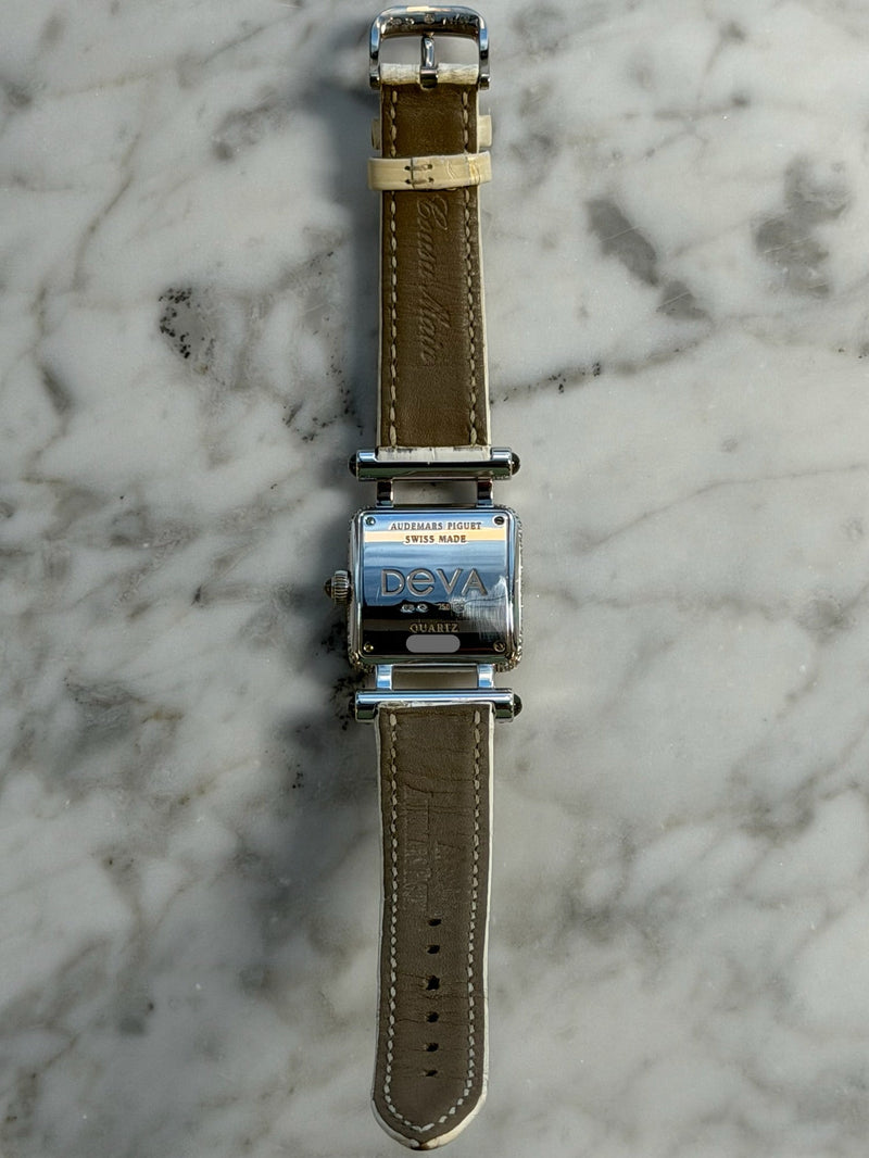 Audemars Piguet - Pre-owned White Gold Deva Mother of Pearl (MOP) Dial Diamond Bezel 67421BC