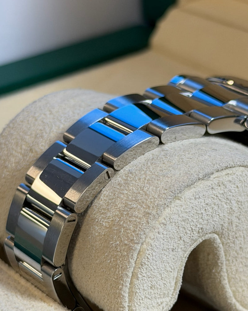 Rolex - Pre-owned Datejust 41 Rhodium Diamond Dial Oyster Bracelet 116334