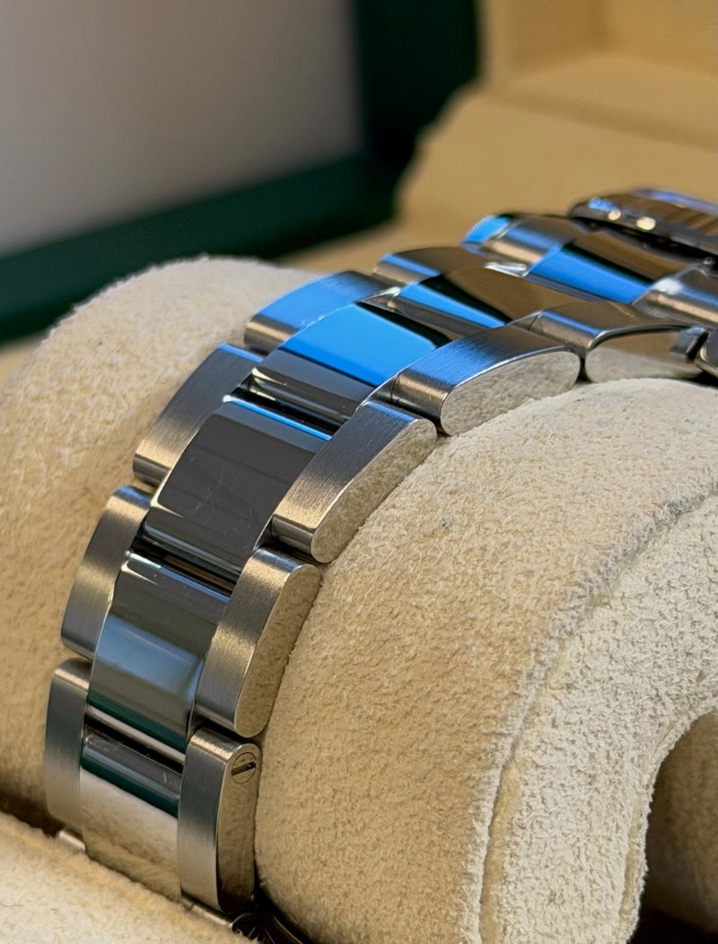 Rolex - Pre-owned Datejust 36 Green Index Dial Oyster Bracelet 126234