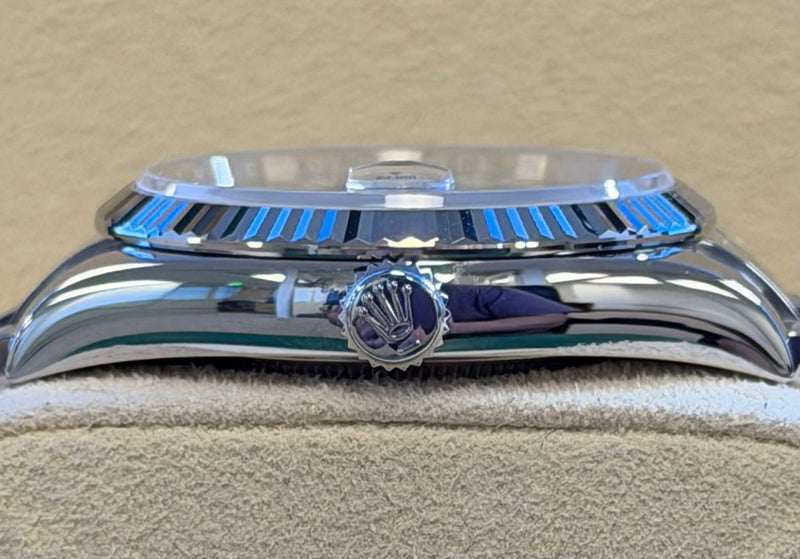 Rolex - Pre-owned Datejust 36 Green Index Dial Oyster Bracelet 126234