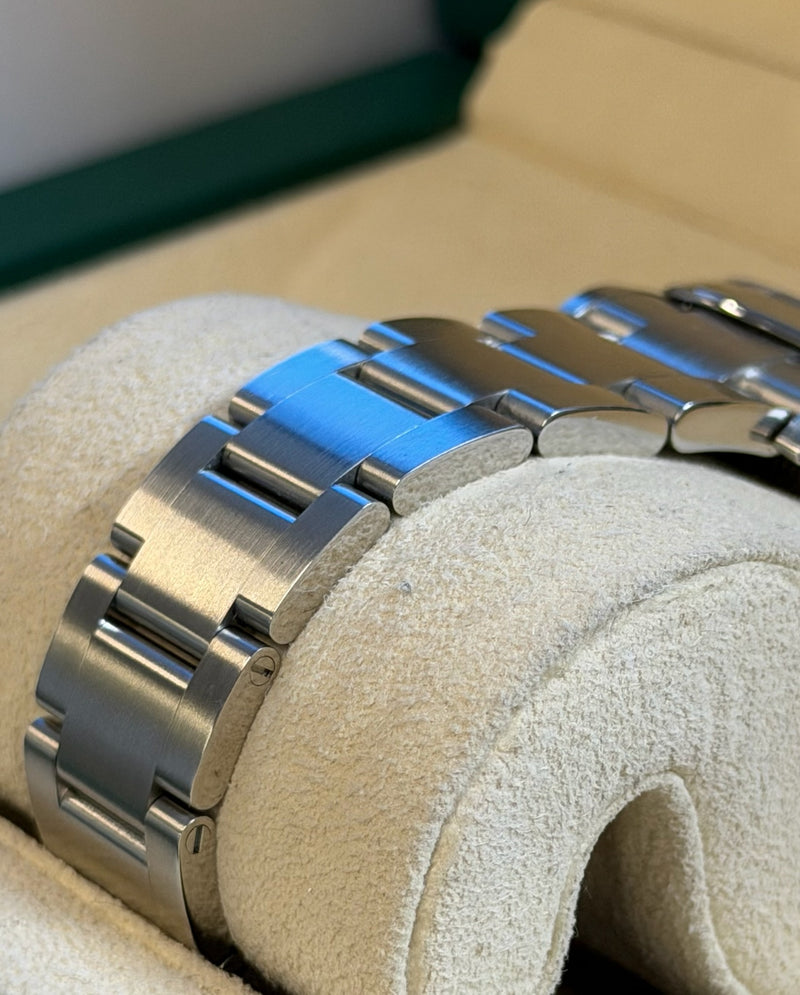 Rolex - Pre-owned Oyster Perpetual 36 Green Dial 126000