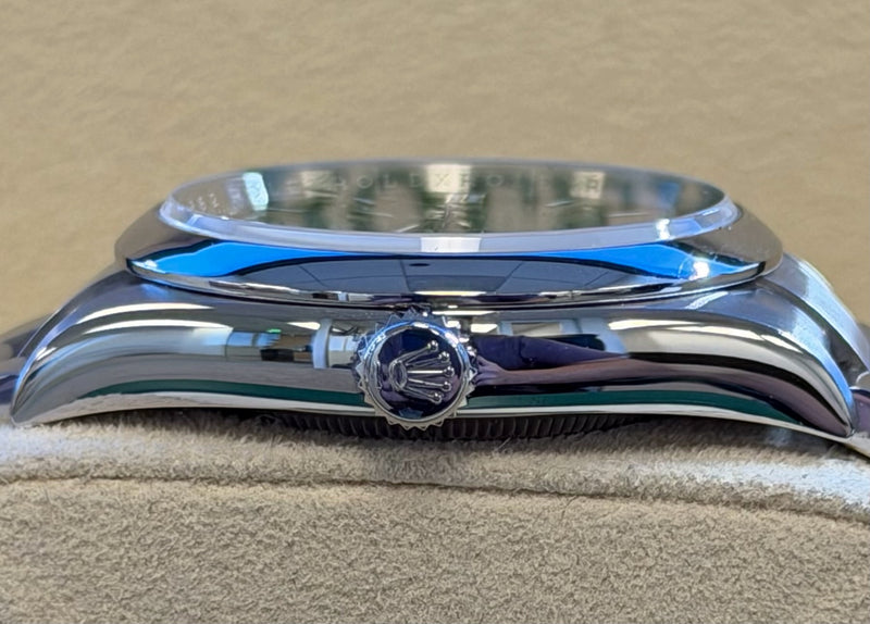 Rolex - Pre-owned Oyster Perpetual 36 Green Dial 126000