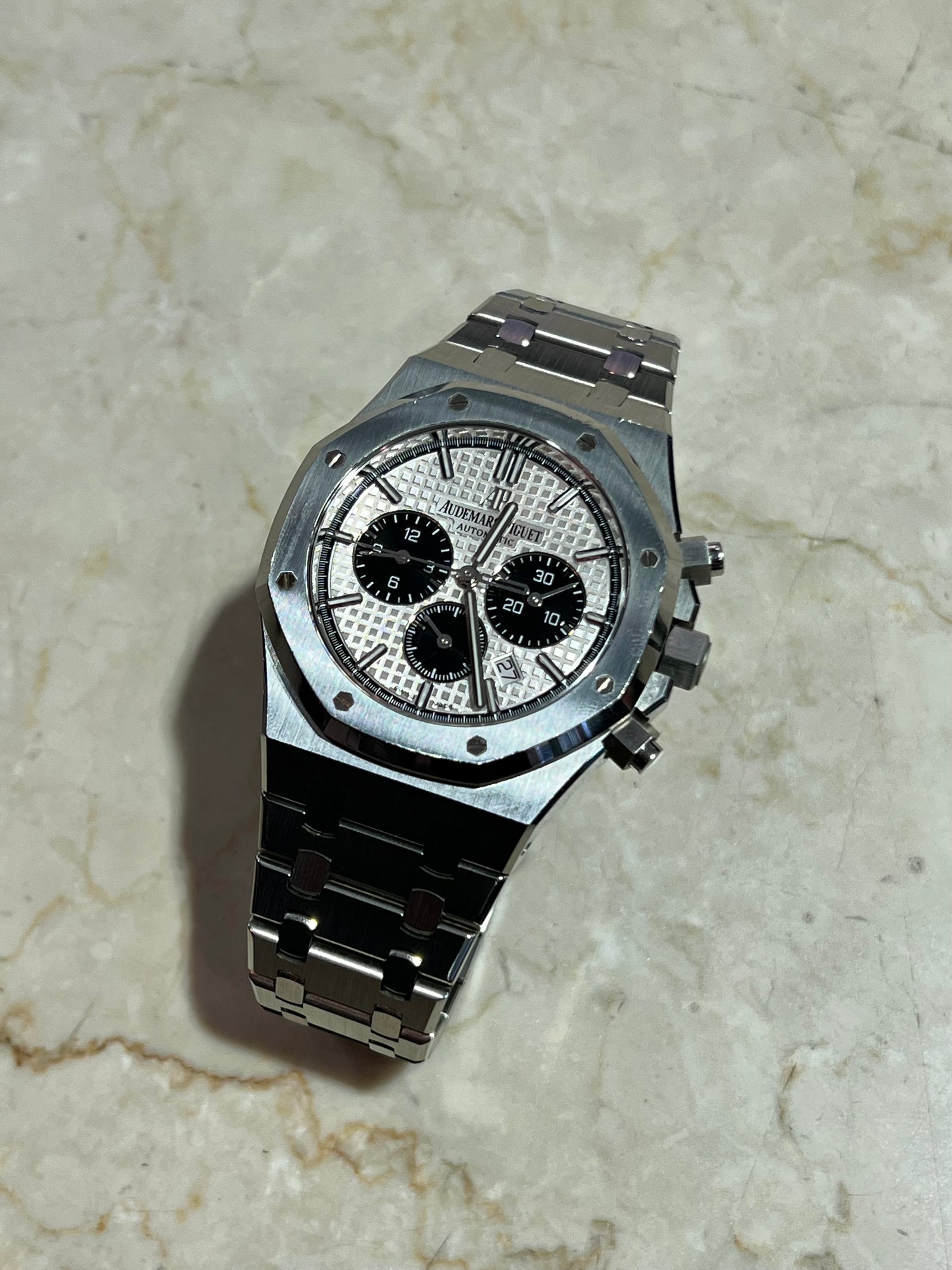 Audemars Piguet Pre-owned Royal Oak Chronograph Panda 26331ST