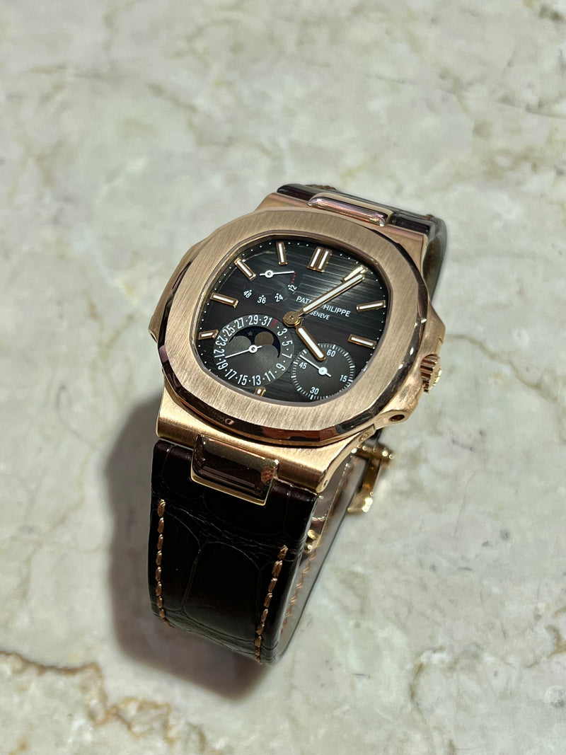 Patek Philippe - Pre-owned Rose Gold Nautilus 5712R Moonphase